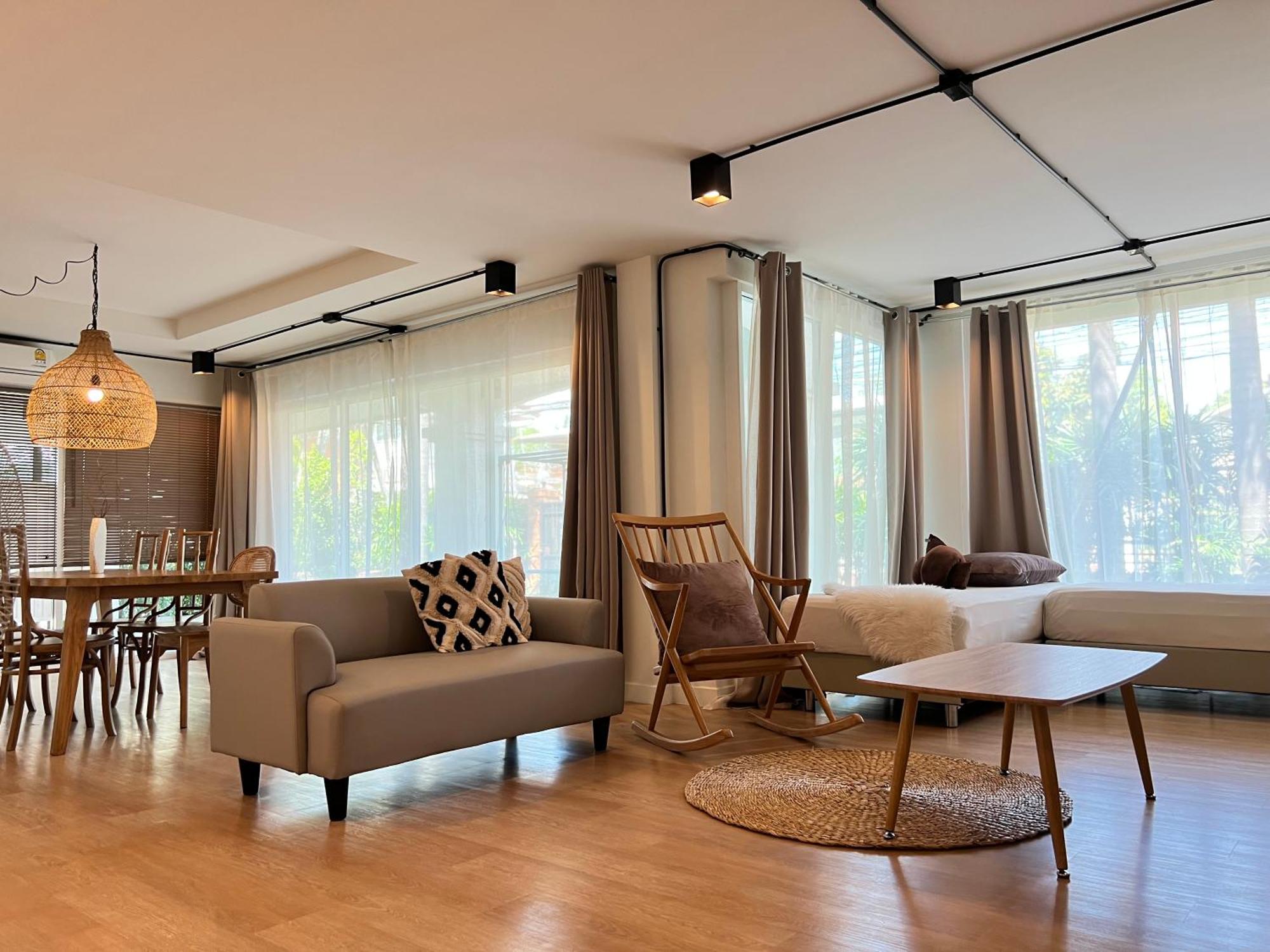 Mini-Me Hubs, Charm Suites & Pool In Old City شيانغ ماي المظهر الخارجي الصورة