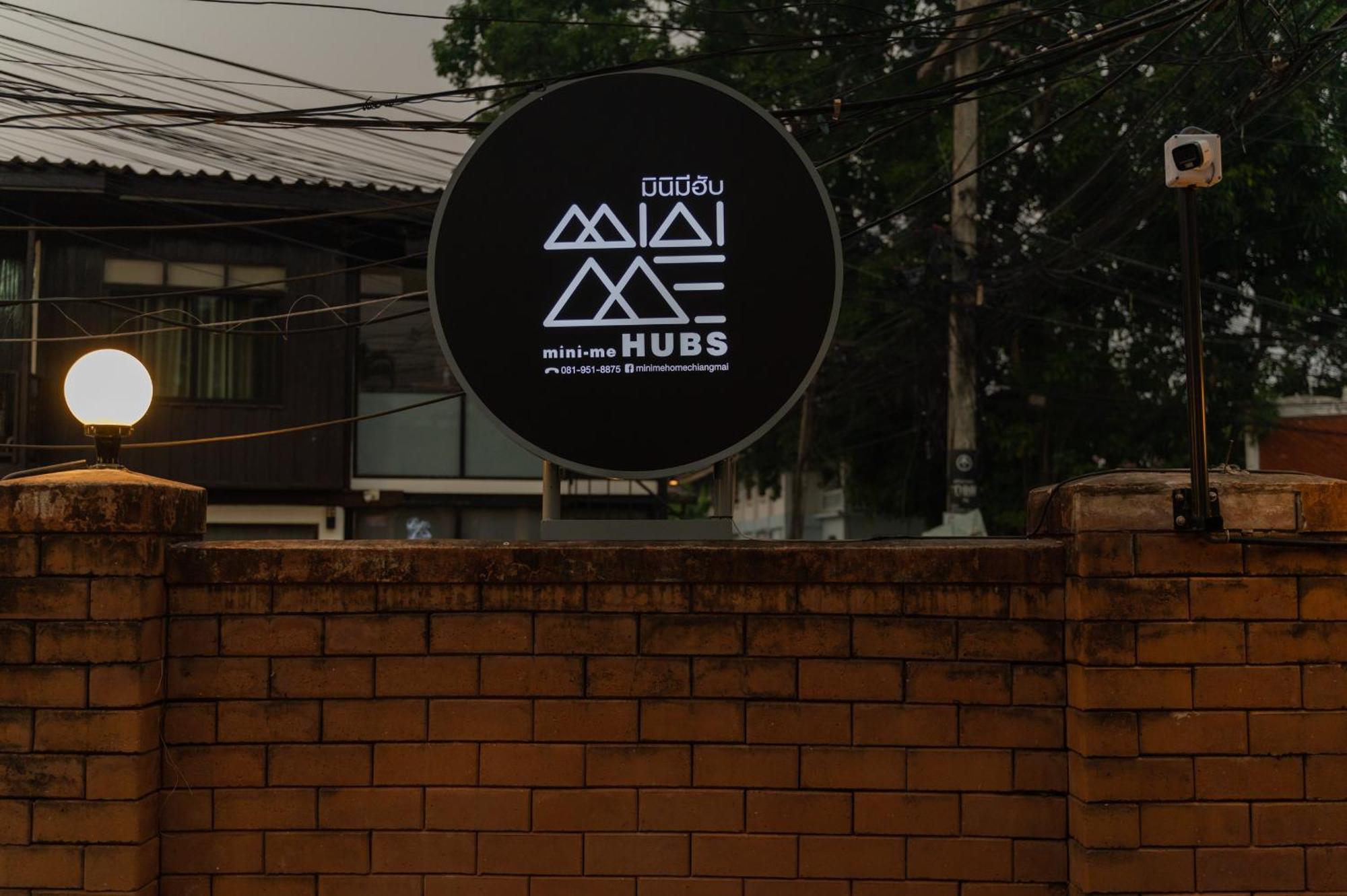 Mini-Me Hubs, Charm Suites & Pool In Old City شيانغ ماي المظهر الخارجي الصورة